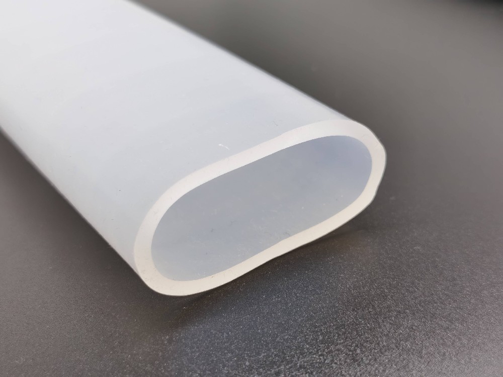 天然乳膠管與TPE軟管哪個耐用？有什麽特性？